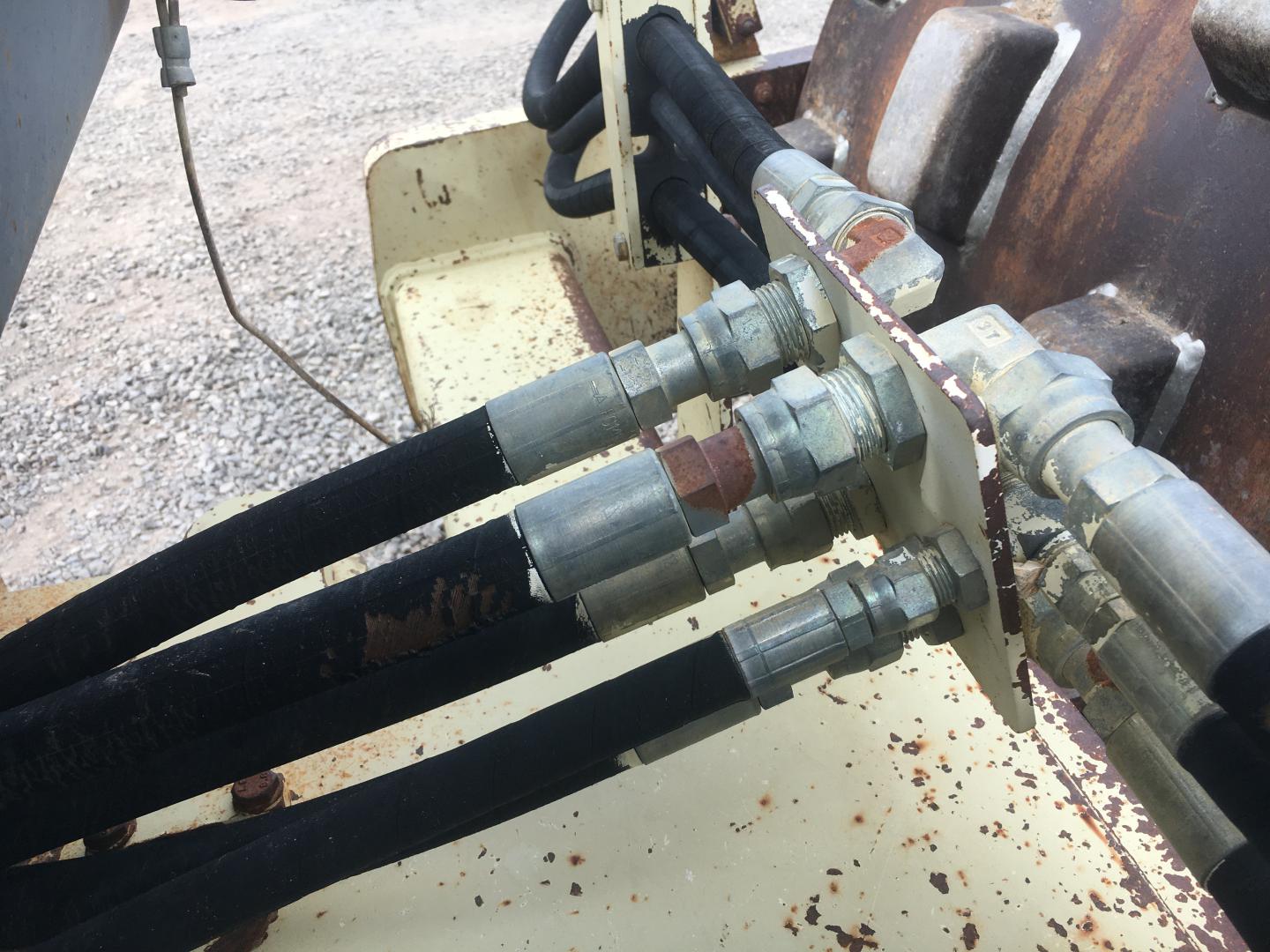 ./imagenes/INVOICE/2019/15520/COMPACTADOR PATA DE CABRA INGERSOLL RAND SD-70F PRO-PAC (46).JPG